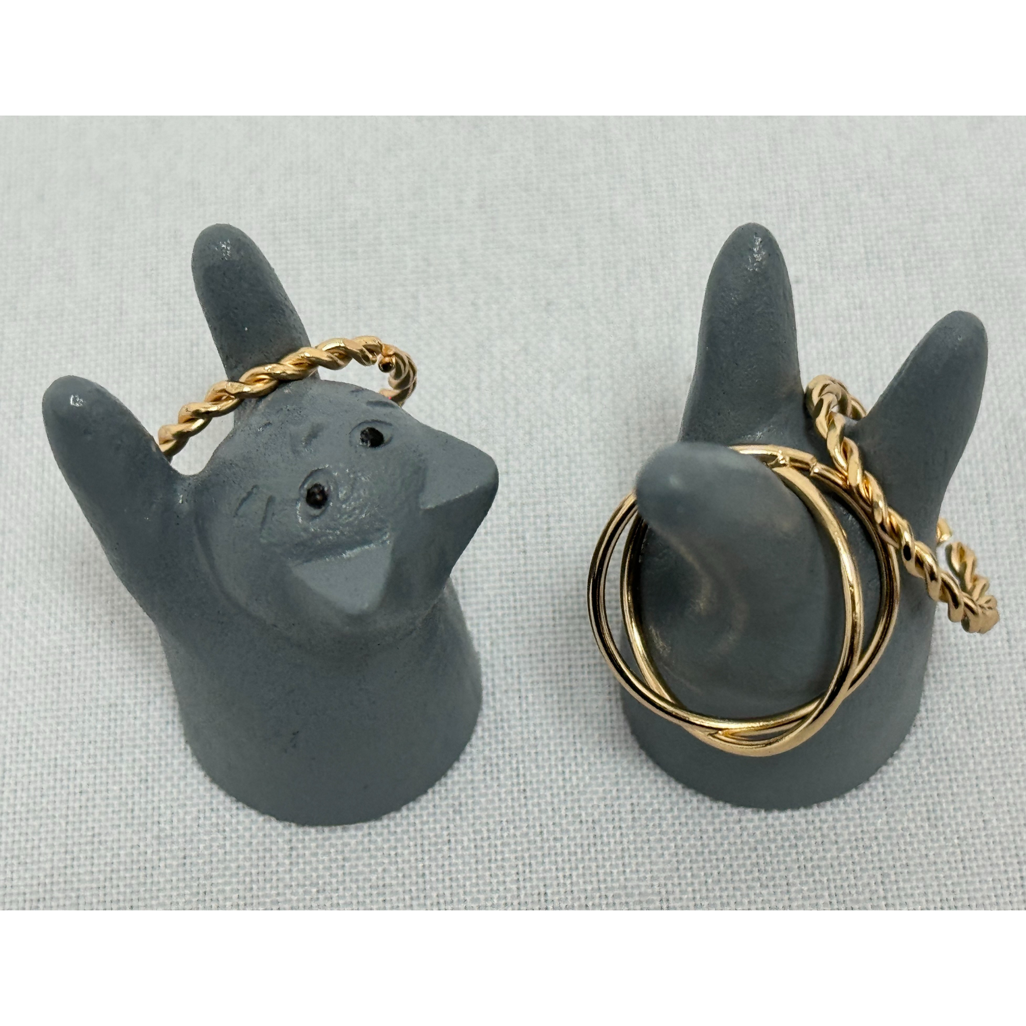 BAP-Jumping Cat Ring Stand